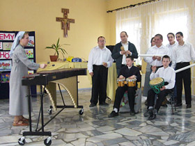 Dom Pomocy Spol. in Kadlub und Kietrz / Polen 